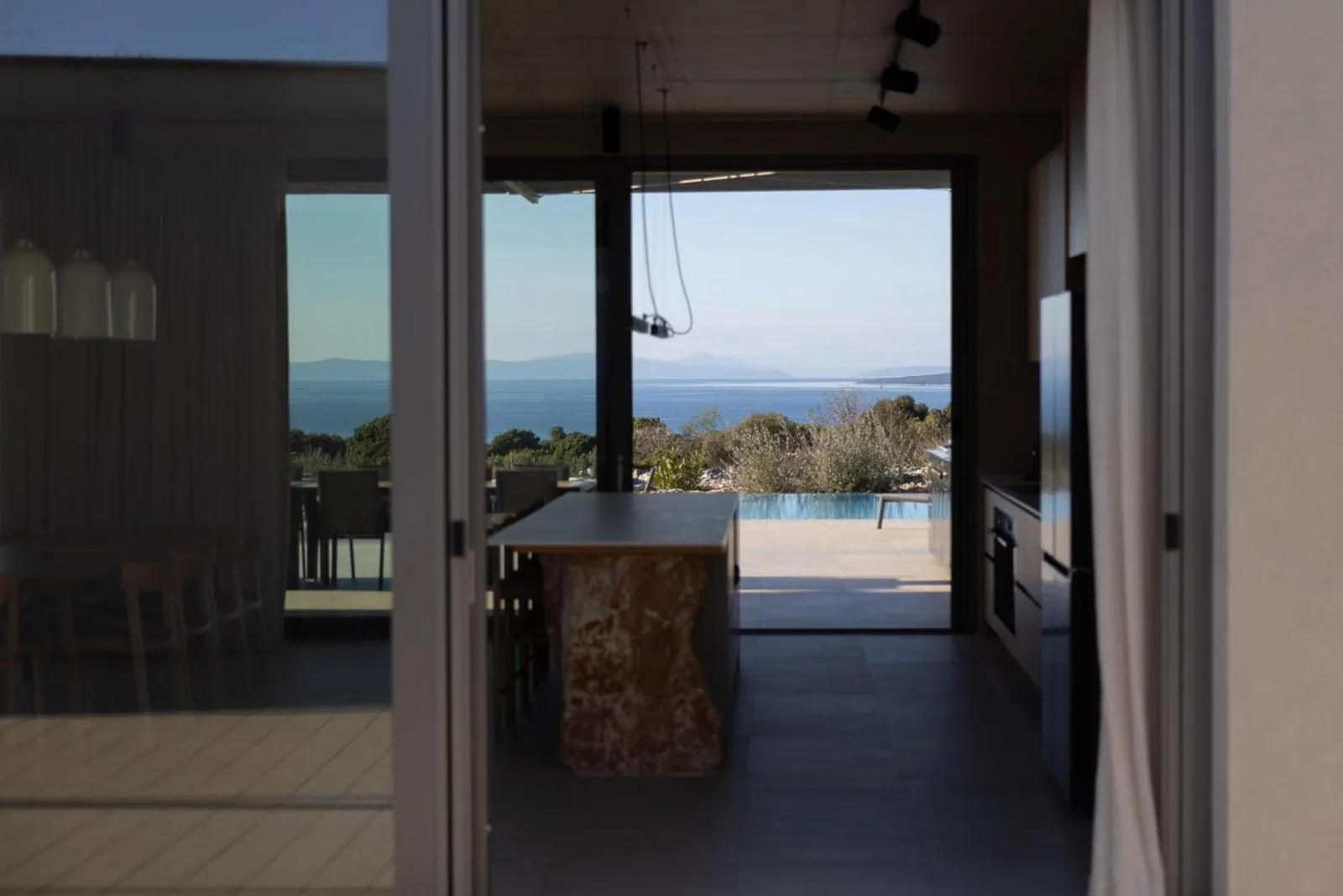 Kai House, Aufnahme 7
